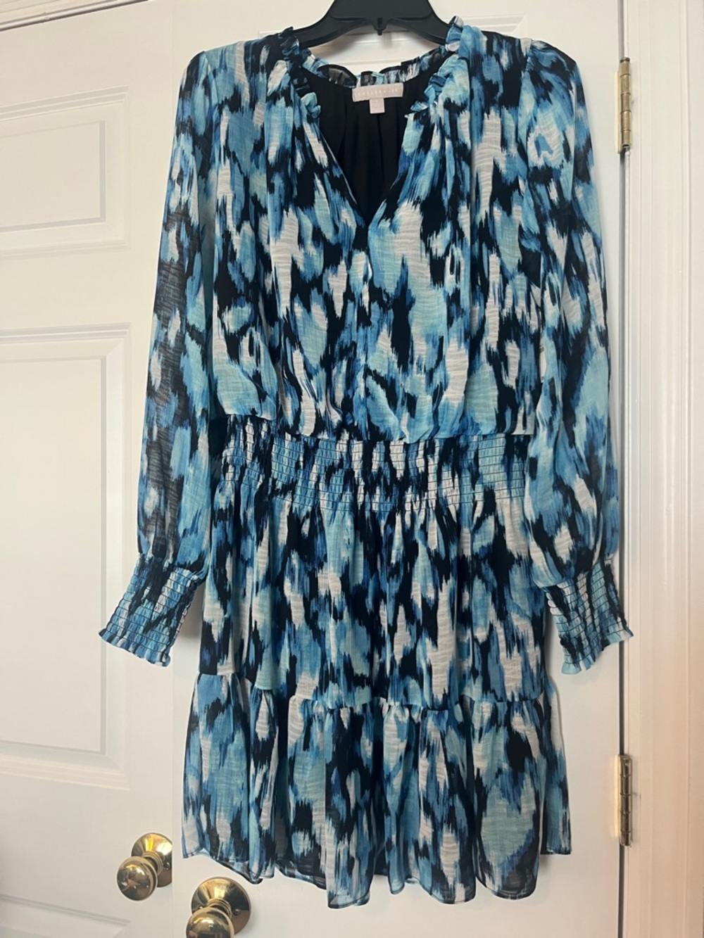 Chelsea28 Blue and Black Printed Long-Sleeve Tiered Dress